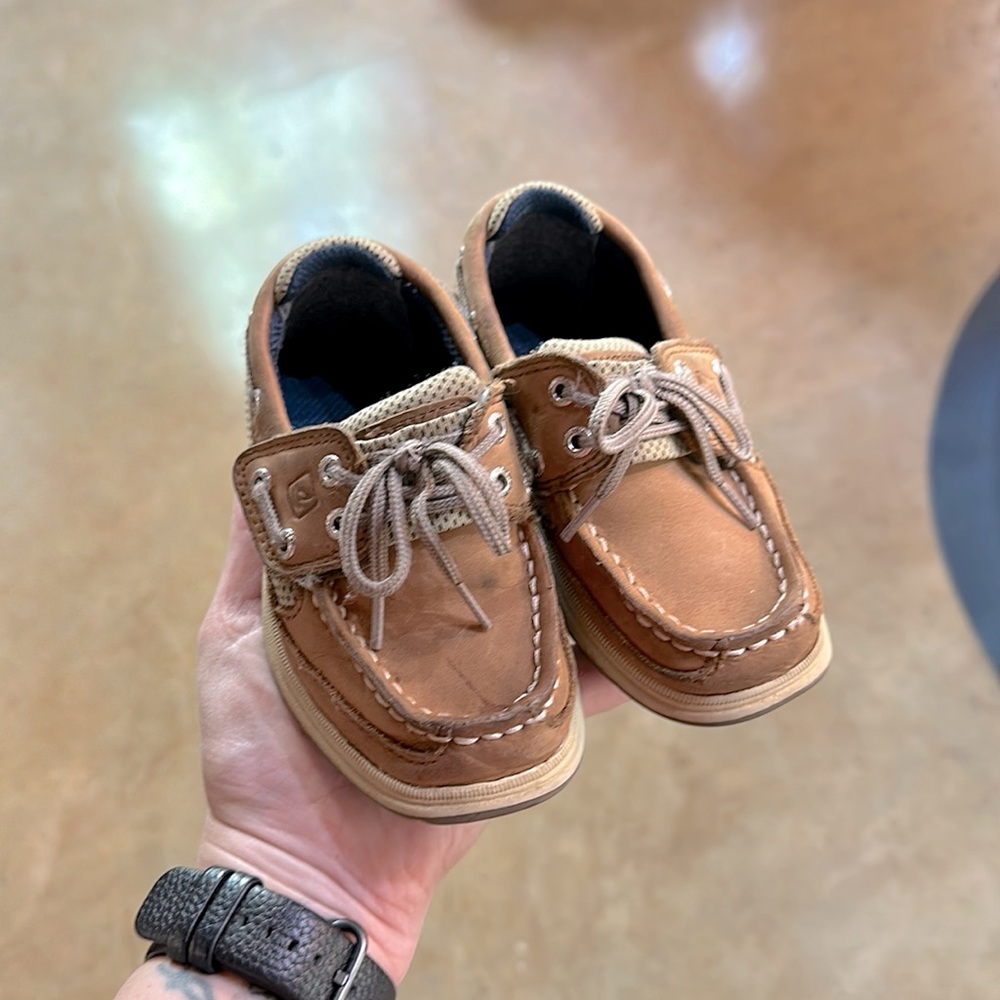 Kids Sperry boat shoes